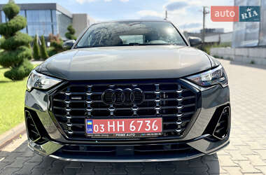 Внедорожник / Кроссовер Audi Q3 2022 в 