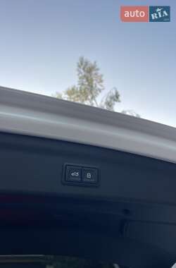Внедорожник / Кроссовер Audi Q3 2024 в 