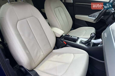 Позашляховик / Кросовер Audi Q3 2020 в 