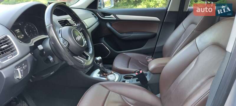 Позашляховик / Кросовер Audi Q3 2014 в Покровську