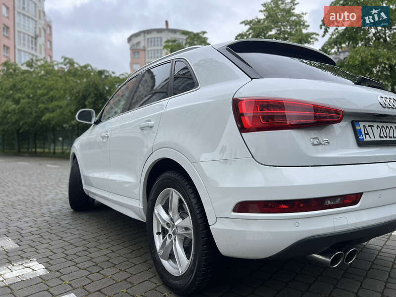 Позашляховик / Кросовер Audi Q3 2016 в Івано-Франківську