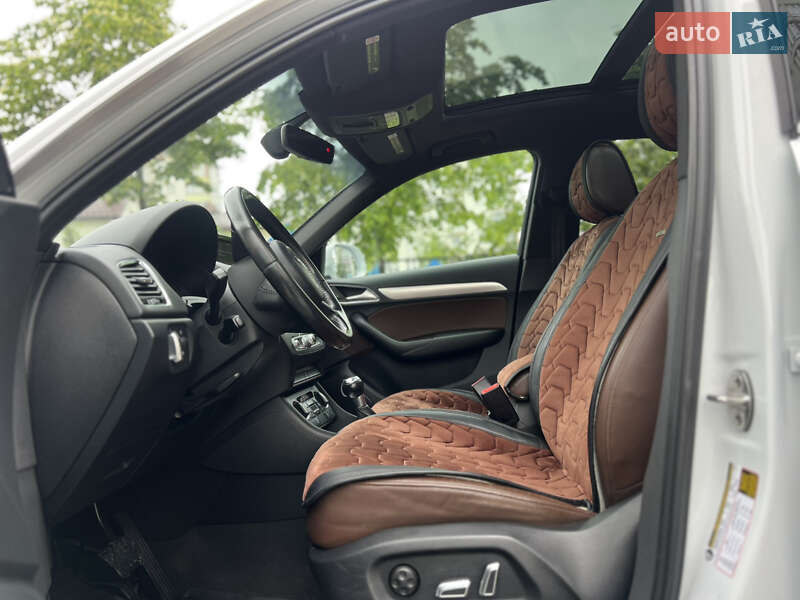 Позашляховик / Кросовер Audi Q3 2016 в Івано-Франківську
