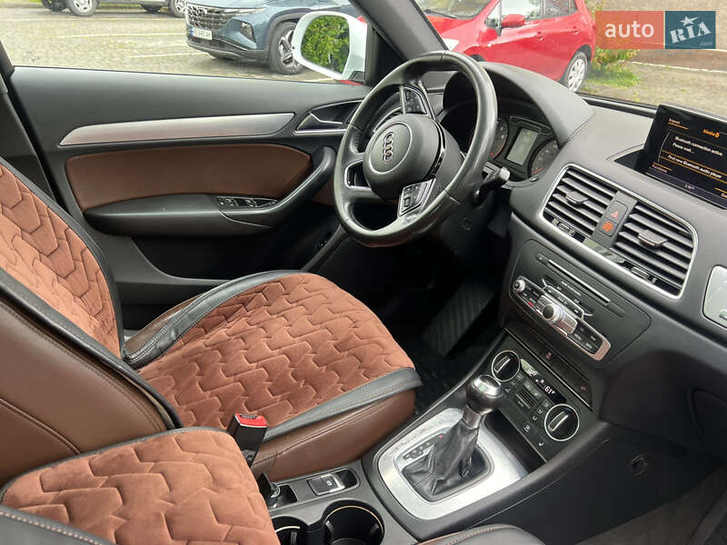 Позашляховик / Кросовер Audi Q3 2016 в Івано-Франківську