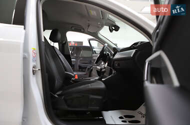 Внедорожник / Кроссовер Audi Q3 2021 в 
