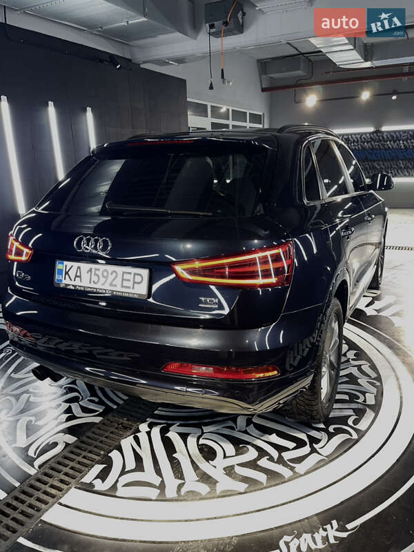 Внедорожник / Кроссовер Audi Q3 2013 в Одессе