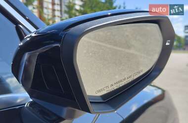 Внедорожник / Кроссовер Audi Q3 2023 в 