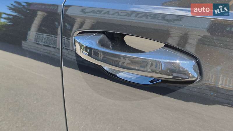 Внедорожник / Кроссовер Audi Q3 2023 в Тернополе