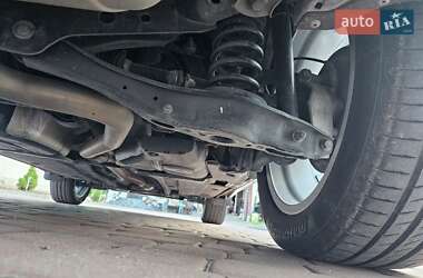 Внедорожник / Кроссовер Audi Q3 2021 в 