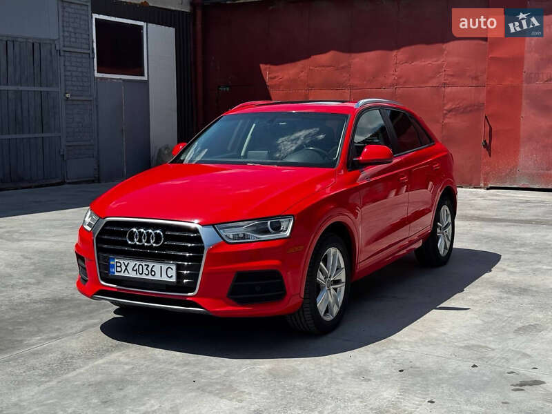 Внедорожник / Кроссовер Audi Q3 2017 в Хмельницком