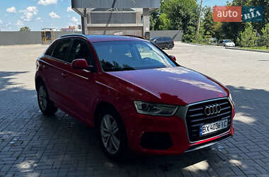 Внедорожник / Кроссовер Audi Q3 2017 в 