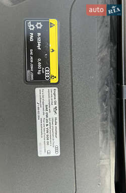 Внедорожник / Кроссовер Audi Q3 2020 в 