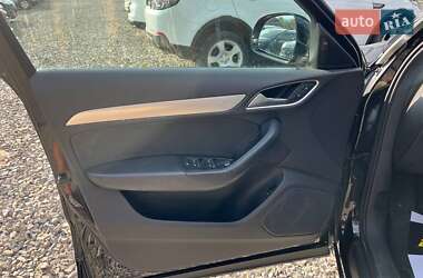 Внедорожник / Кроссовер Audi Q3 2014 в 