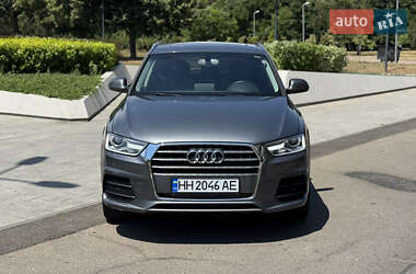 Внедорожник / Кроссовер Audi Q3 2014 в 