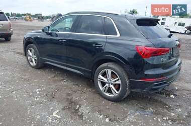 Внедорожник / Кроссовер Audi Q3 2020 в 