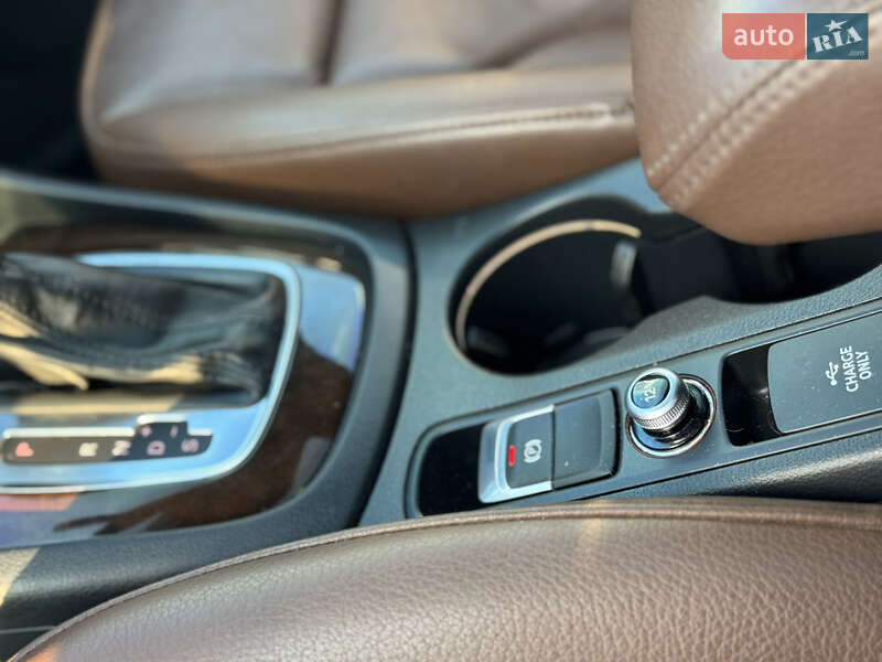 Внедорожник / Кроссовер Audi Q3 2016 в Одессе