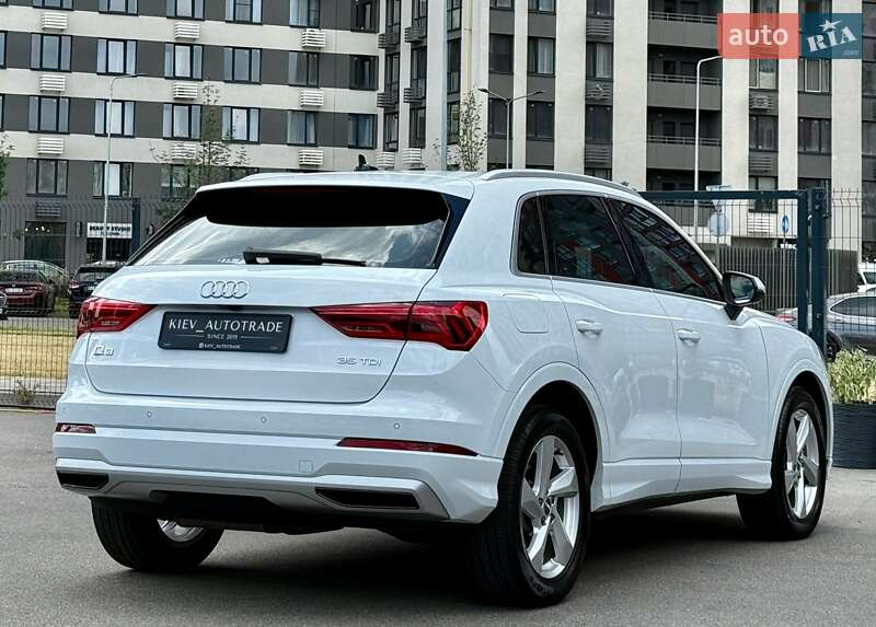Позашляховик / Кросовер Audi Q3 2020 в Києві
