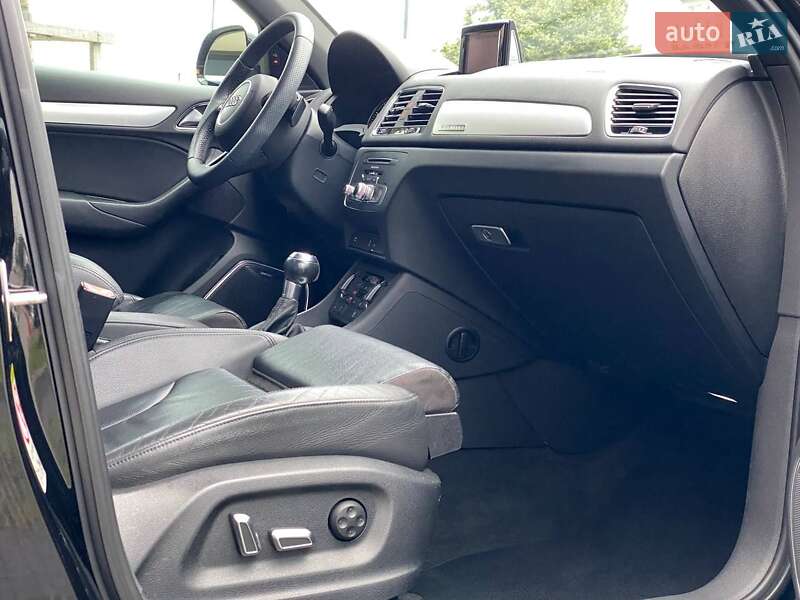 Позашляховик / Кросовер Audi Q3 2015 в Львові