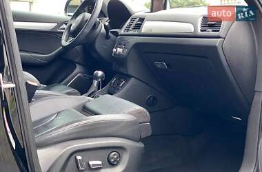 Внедорожник / Кроссовер Audi Q3 2015 в 
