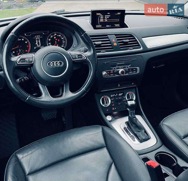 Позашляховик / Кросовер Audi Q3 2015 в Тернополі