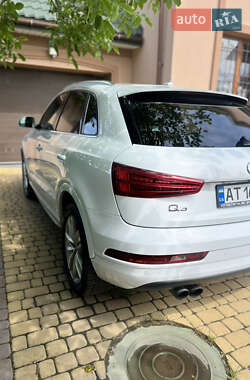 Внедорожник / Кроссовер Audi Q3 2017 в 