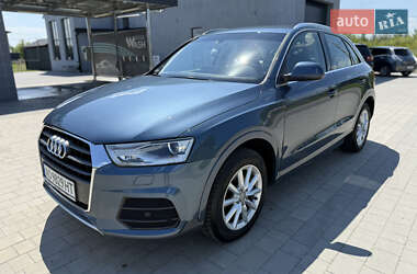 Внедорожник / Кроссовер Audi Q3 2016 в 
