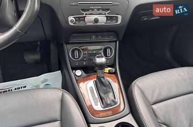 Внедорожник / Кроссовер Audi Q3 2017 в 