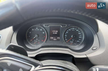 Внедорожник / Кроссовер Audi Q3 2012 в 