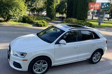 Внедорожник / Кроссовер Audi Q3 2016 в Тернополе