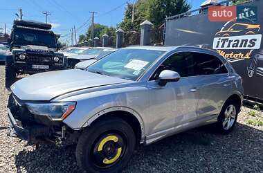 Внедорожник / Кроссовер Audi Q3 2019 в Стрые