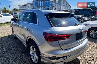 Внедорожник / Кроссовер Audi Q3 2019 в 