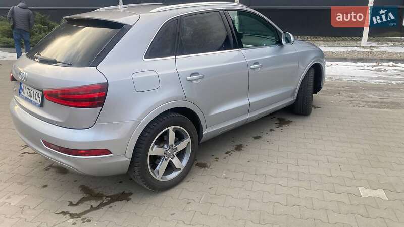 Позашляховик / Кросовер Audi Q3 2014 в Львові