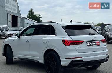 Внедорожник / Кроссовер Audi Q3 2020 в 