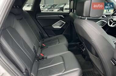 Внедорожник / Кроссовер Audi Q3 2020 в 
