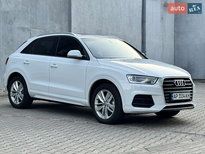 Внедорожник / Кроссовер Audi Q3 2016 в Запорожье