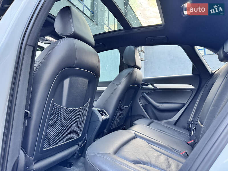 Внедорожник / Кроссовер Audi Q3 2016 в Запорожье