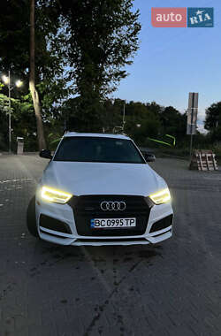 Внедорожник / Кроссовер Audi Q3 2017 в 