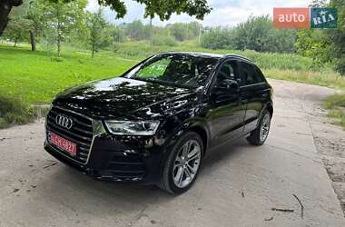 Внедорожник / Кроссовер Audi Q3 2017 в 