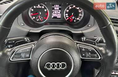 Внедорожник / Кроссовер Audi Q3 2017 в 