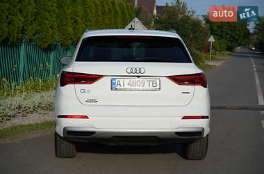Внедорожник / Кроссовер Audi Q3 2019 в 