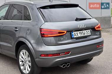 Внедорожник / Кроссовер Audi Q3 2015 в 