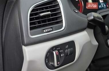 Внедорожник / Кроссовер Audi Q3 2015 в 