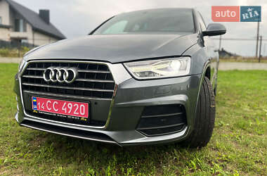 Внедорожник / Кроссовер Audi Q3 2016 в 