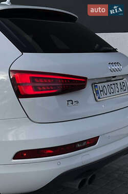 Внедорожник / Кроссовер Audi Q3 2017 в 