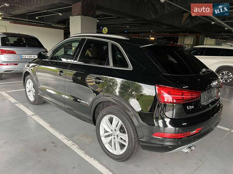 Внедорожник / Кроссовер Audi Q3 2016 в Киеве