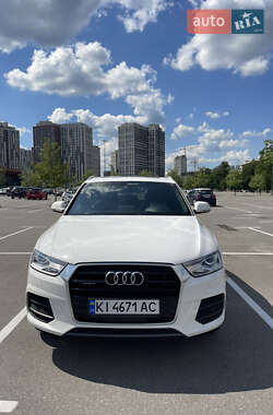 Внедорожник / Кроссовер Audi Q3 2016 в 