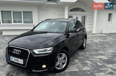 Внедорожник / Кроссовер Audi Q3 2012 в 