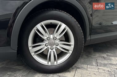 Внедорожник / Кроссовер Audi Q3 2012 в 