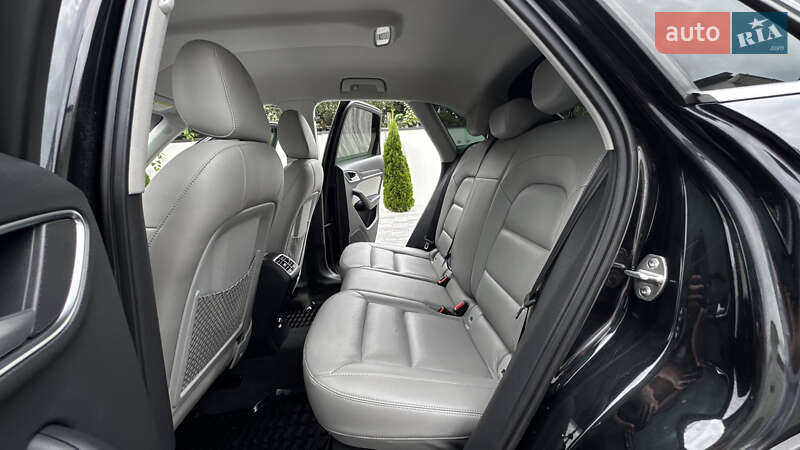 Внедорожник / Кроссовер Audi Q3 2012 в Ивано-Франковске