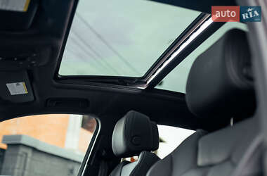 Внедорожник / Кроссовер Audi Q3 2022 в 