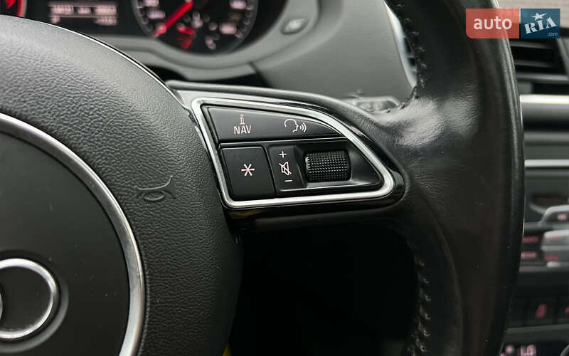 Позашляховик / Кросовер Audi Q3 2016 в Львові